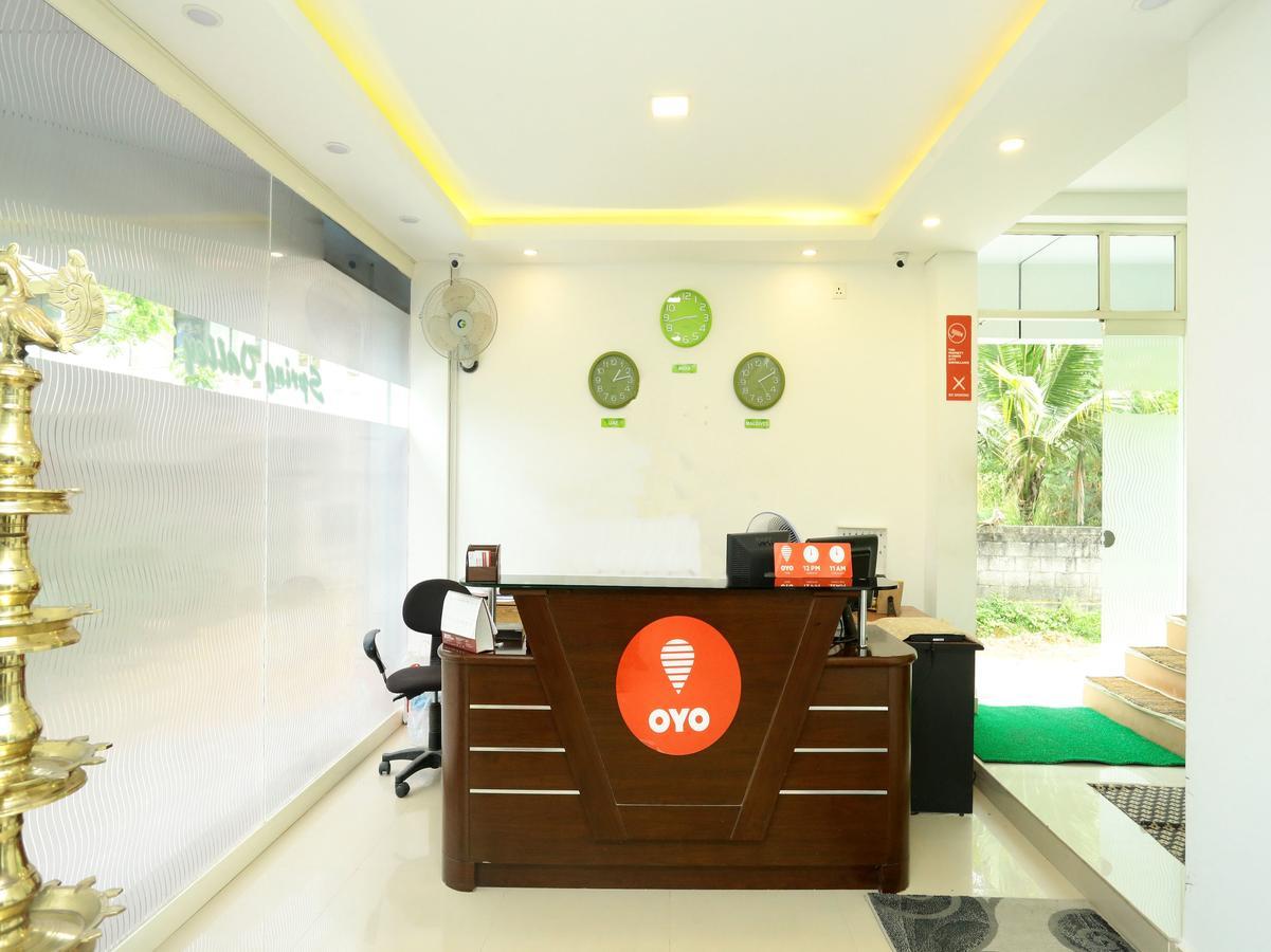 Hotel Oyo 9557 Near Kims Hospital à Thiruvananthapuram Extérieur photo