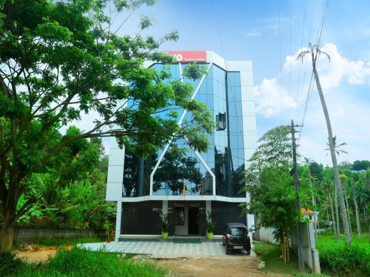 Hotel Oyo 9557 Near Kims Hospital à Thiruvananthapuram Extérieur photo